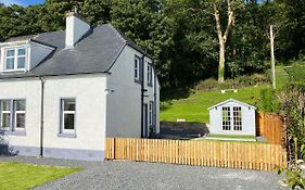 2 Calgow Cottages